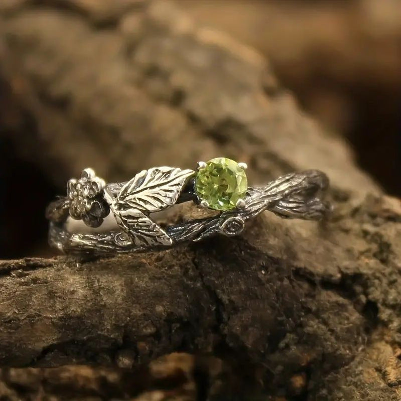 Vintage Fashion Silver Plated Branch Inlaid Zircon Ring