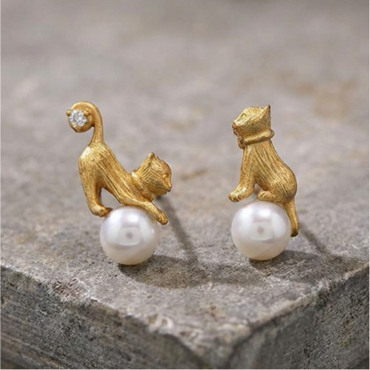 Vintage Golden Kitty Pearl Earrings