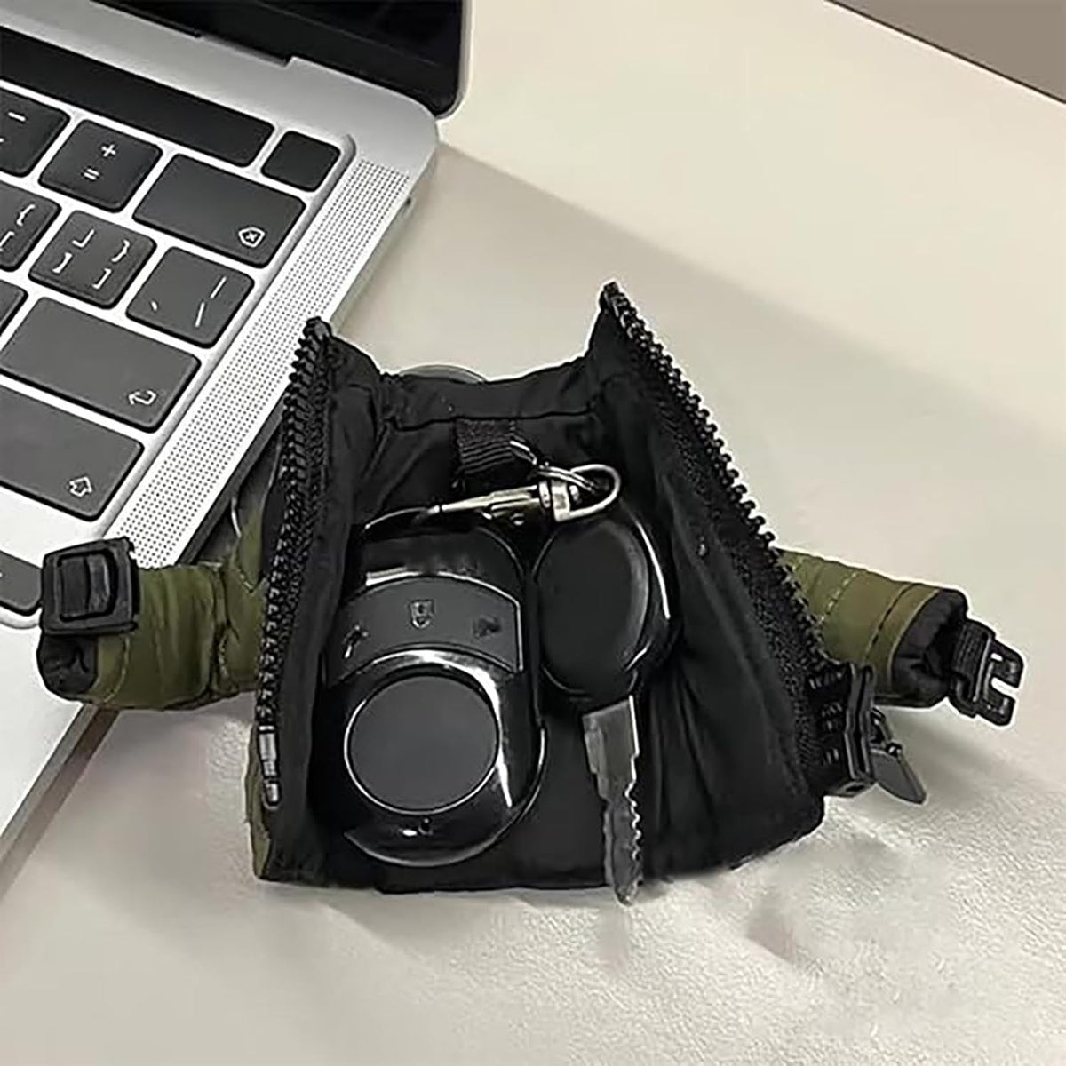 NWT The North Face Mini Nuptse Jacket Keychain Key Holder🧥🏆