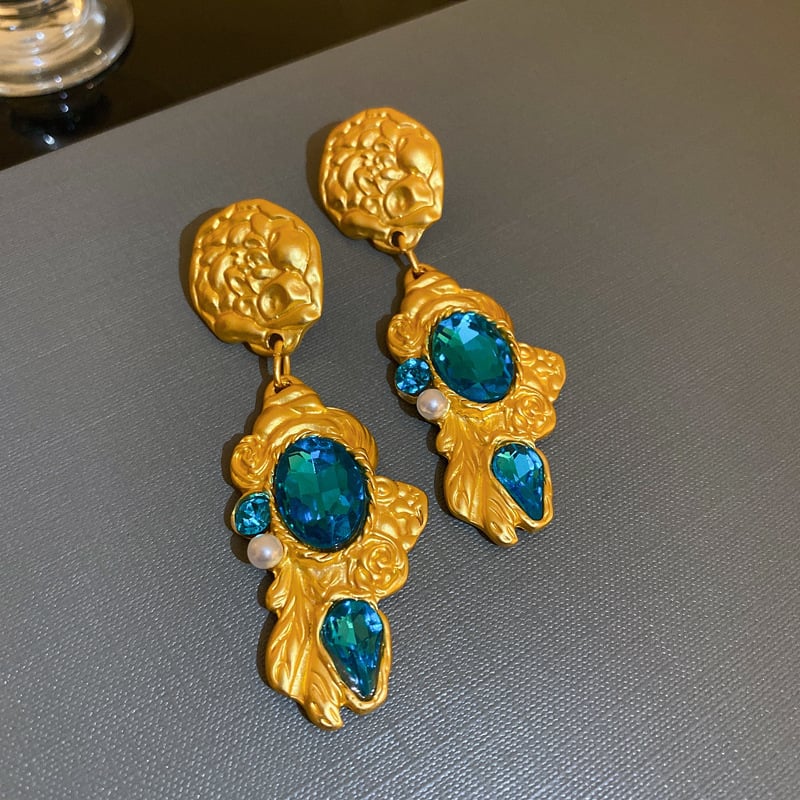 🏆Medieval vintage earrings
