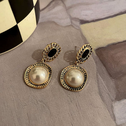 🏆Medieval vintage earrings