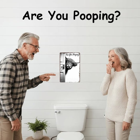 Vintage Highland Cow Sign – Funny"Are You Pooping?" Wall Decor🔥