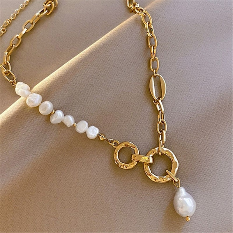 Irregular Pearl Necklace