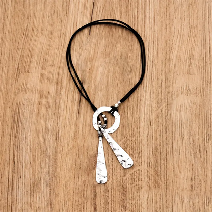 Vintage Hollow Circle Droplet Design Necklace