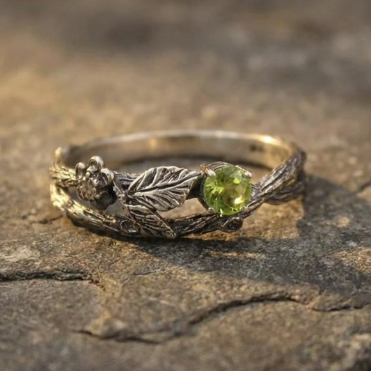 Vintage Fashion Silver Plated Branch Inlaid Zircon Ring