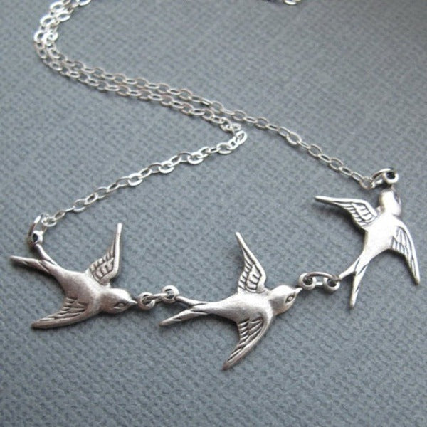 Vintage Sparrow Bird Necklace